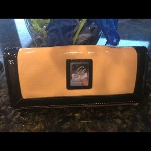 Grace Adele wallet